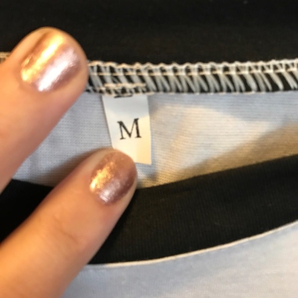 Crop top - Picture 2 of 2